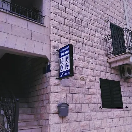 Kasalo * Makarska